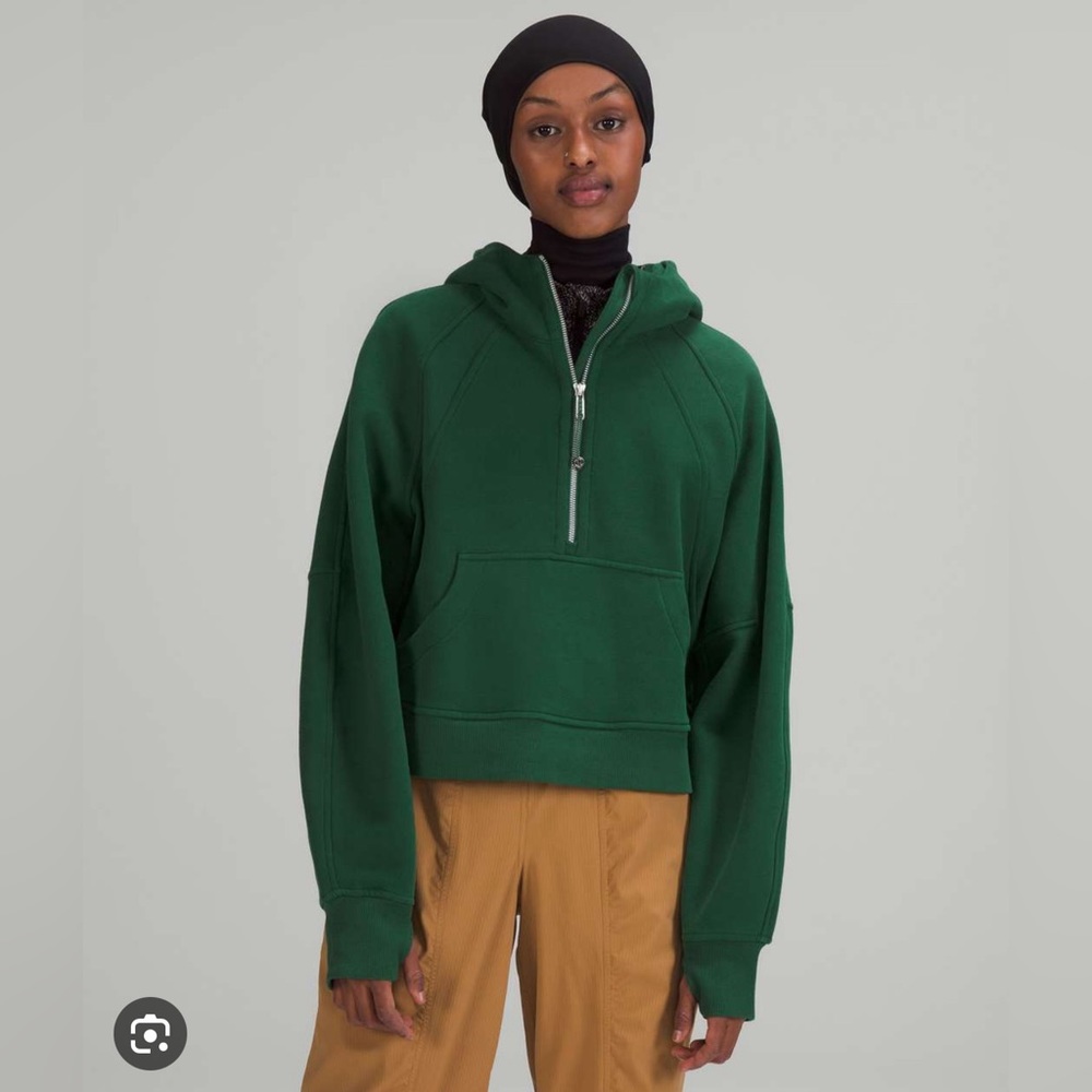 Lululemon Everglade green scuba
